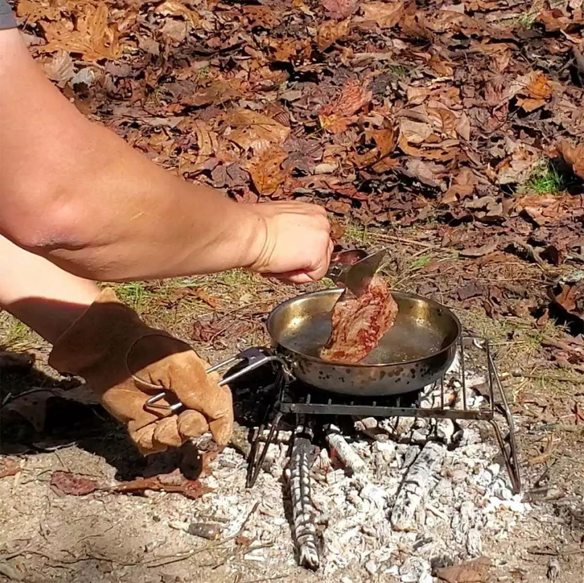 Pathfinder Stainless Steel Camp Tongs - Image 5