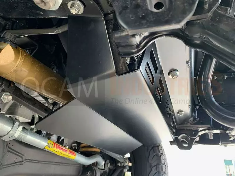 OCAM Steel Bash Plates For Toyota Landcruiser 76 78 79 Series Radiator & Transfer Covers, 4mm Black V8 Diesel - Image 5